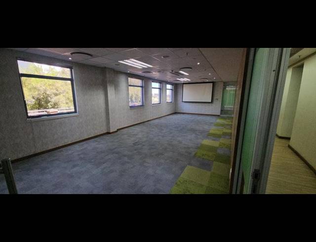 INDUSTRIAL PROPERTY TO RENT IN ALLANDALE